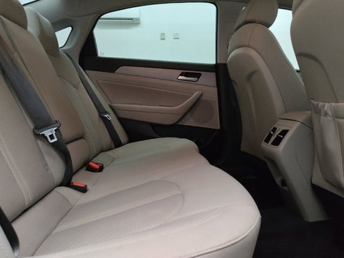 Used 2019 Hyundai Sonata SEL FWD image 19