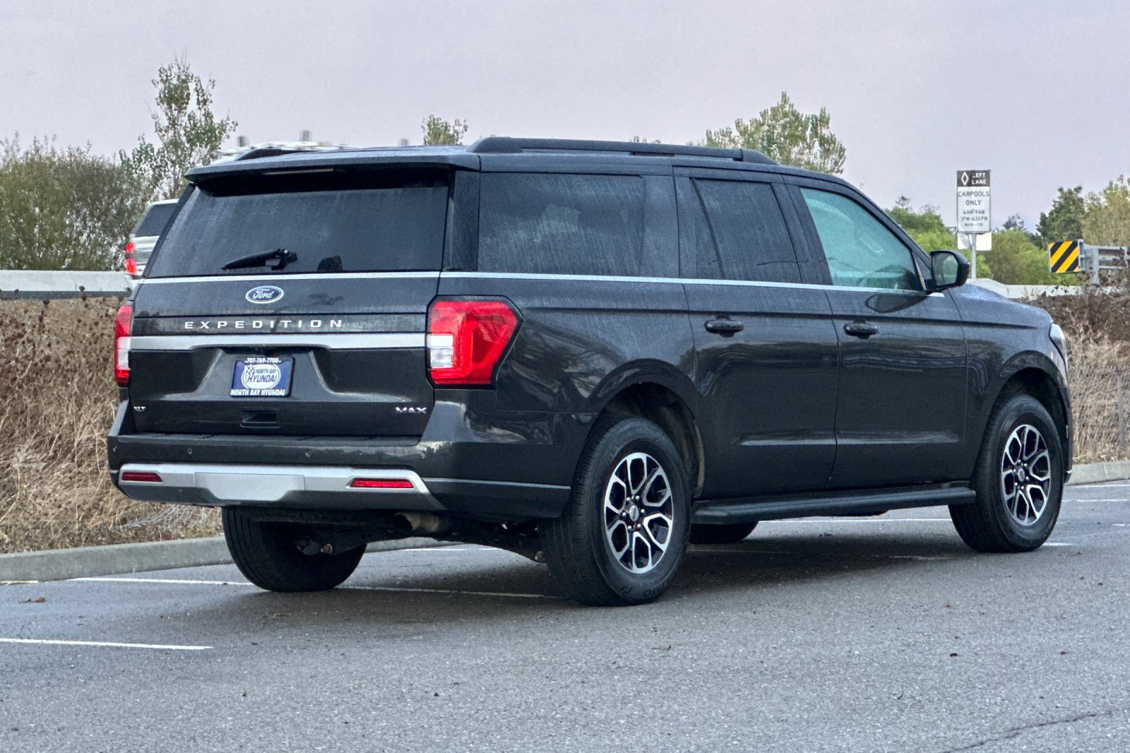 Used 2024 Ford Expedition Max XLT AWD/4WD image 4
