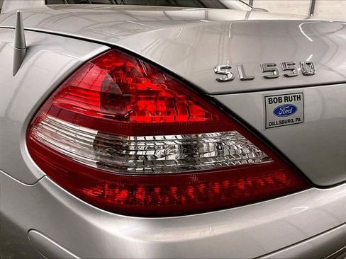 Used 2007 Mercedes-Benz SL 550 image 27