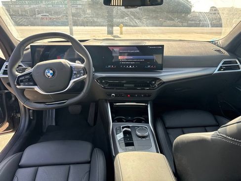Used 2026 BMW 330i Sedan RWD image 17