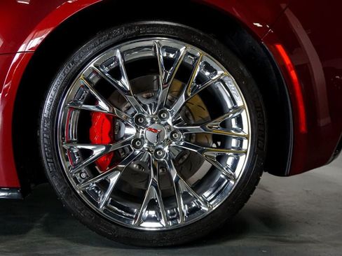 Used 2018 Chevrolet Corvette Z06 RWD image 65