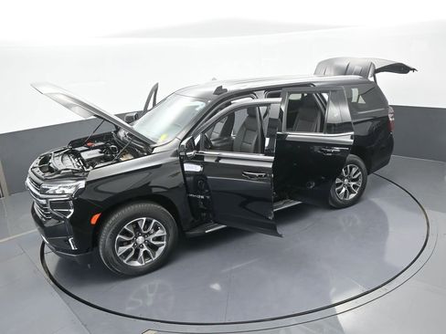 Used 2022 Chevrolet Tahoe LT w/ Luxury Package image 75