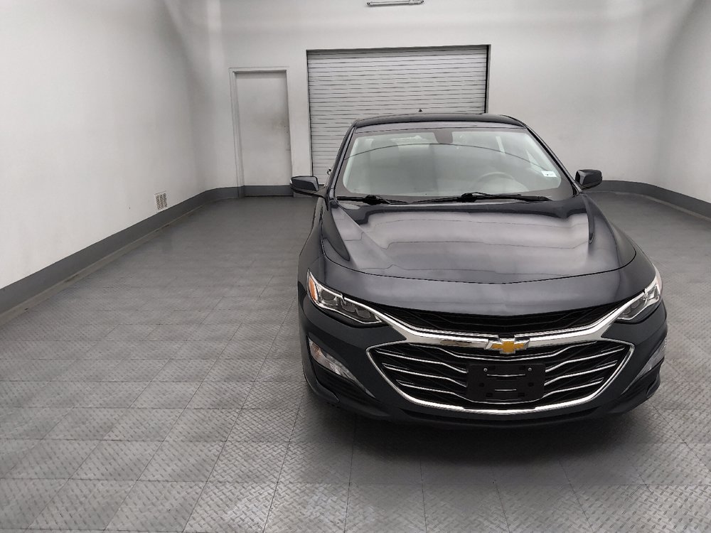 Used 2019 Chevrolet Malibu Premier FWD image 14
