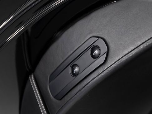 Used 2012 McLaren MP4-12C Coupe image 11