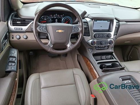 Used 2019 Chevrolet Tahoe Premier AWD/4WD image 12