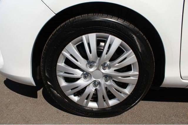 Used 2016 Toyota Yaris L FWD image 48