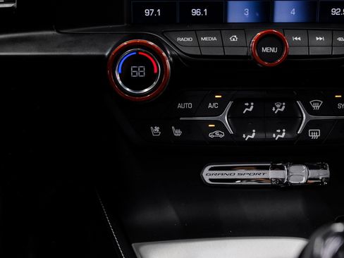 Used 2018 Chevrolet Corvette Grand Sport image 31