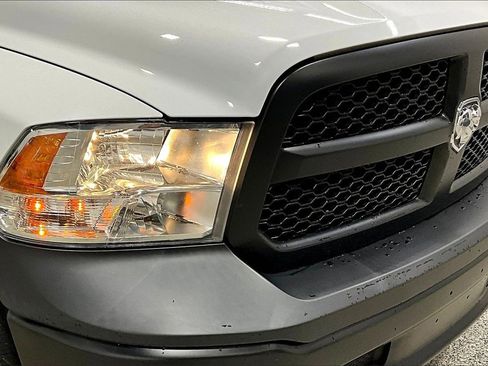 Used 2021 RAM 1500 Tradesman w/ Power & Remote Entry Group image 30