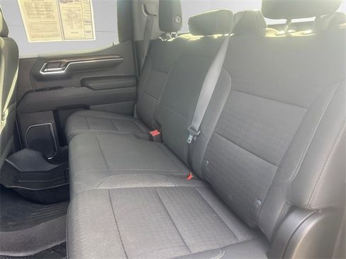 Used 2022 Chevrolet Silverado 1500 LT Trail Boss image 13