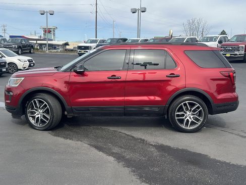 Certified 2018 Ford Explorer Sport AWD/4WD image 10