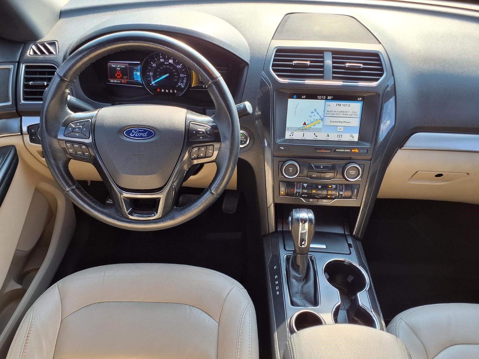 Used 2018 Ford Explorer XLT w/ Equipment Group 202A FWD image 12