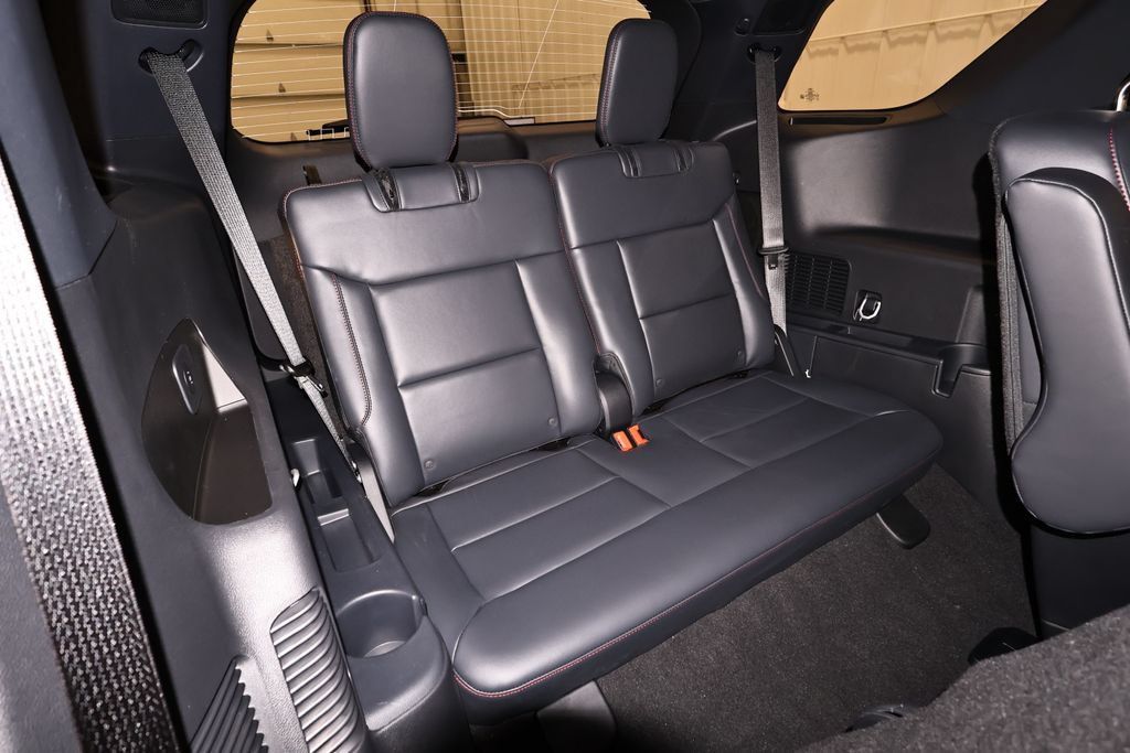 New 2027 Ford Explorer ST-Line w/ Premium Package AWD/4WD image 19