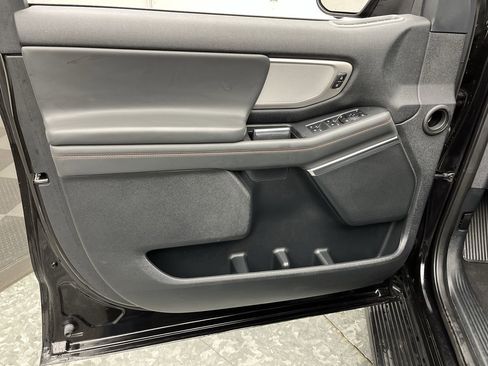 Certified 2025 Ford Expedition Max Active image 11