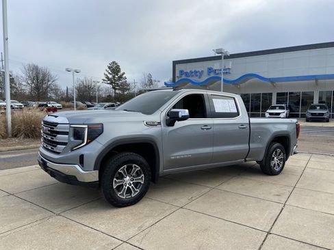 Used 2024 GMC Sierra 1500 SLE w/ Preferred Package image 5