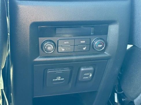 Certified 2023 Chevrolet Traverse Premier w/ Redline Edition image 13