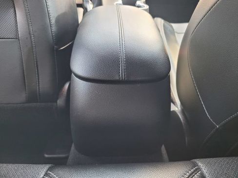 Certified 2020 Ford Mustang Premium RWD image 15