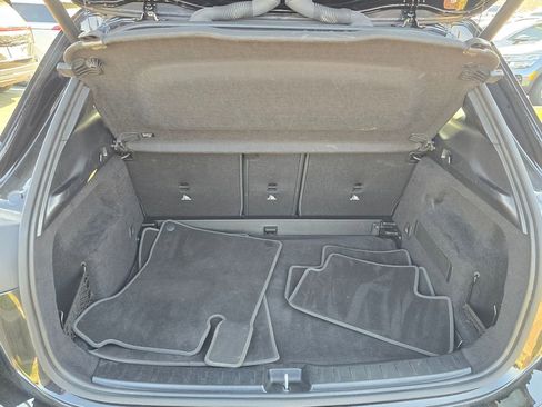 Used 2025 Mercedes-Benz GLA 250 image 15