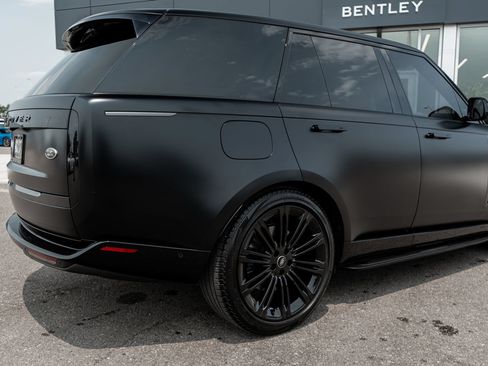 Used 2023 Land Rover Range Rover Autobiography AWD/4WD image 13