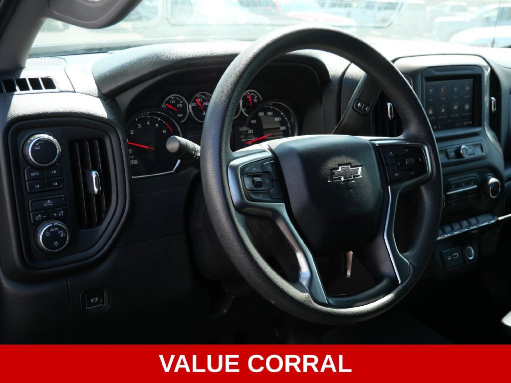 Used 2022 Chevrolet Silverado 1500 Custom Trail Boss w/ Safety Confidence Package AWD/4WD image 15