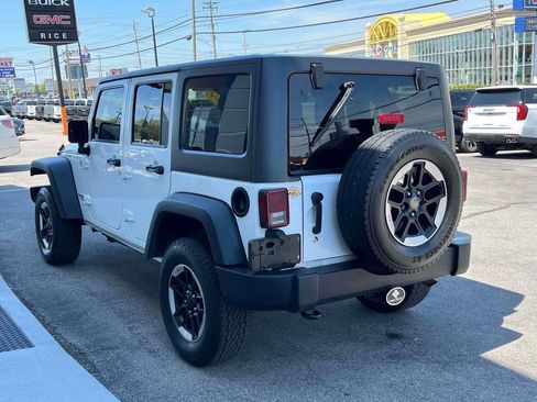 Used 2014 Jeep Wrangler Unlimited Rubicon w/ Max Tow Package AWD/4WD image 5