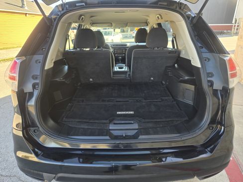 Used 2016 Nissan Rogue S image 17