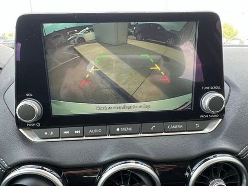 Used 2024 Nissan Sentra SV image 11