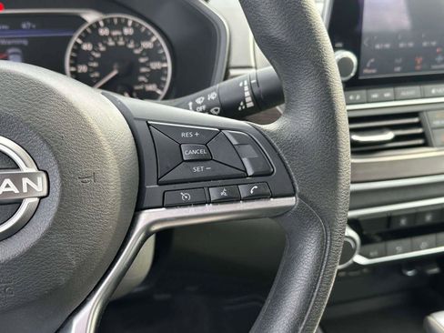 Used 2023 Nissan Altima 2.5 SV image 20