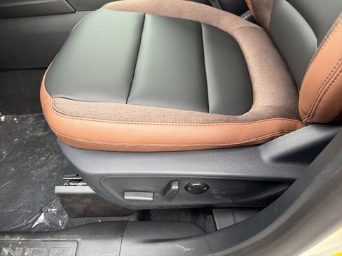 New 2025 Ford Bronco Sport Outer Banks w/ Outer Banks Tech Package+ image 9