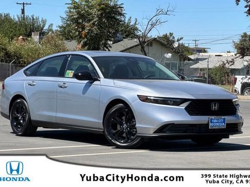 New 2025 Honda Accord SE image 1