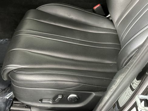 Used 2023 Genesis G80 2.5T image 16