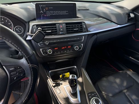 Used 2013 BMW 328i xDrive Sedan AWD/4WD image 22