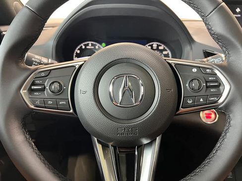 Used 2025 Acura RDX SH-AWD image 24