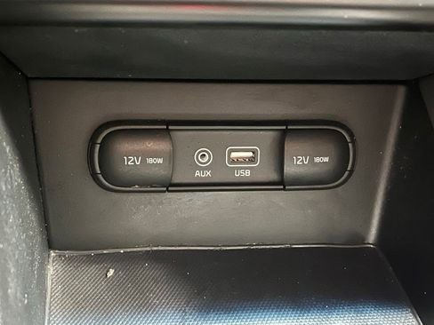 Used 2017 Kia Niro LX FWD image 10