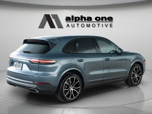 Used 2019 Porsche Cayenne AWD/4WD image 8