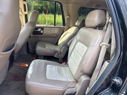 Used 2004 Ford Expedition Eddie Bauer AWD/4WD image 14