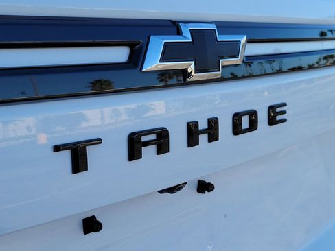 Used 2023 Chevrolet Tahoe Z71 w/ Luxury Package image 7