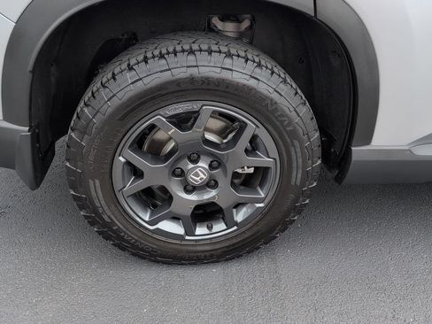 Used 2025 Honda Pilot TrailSport image 57