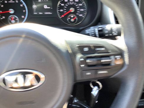 Used 2018 Kia Sorento LX AWD/4WD image 44