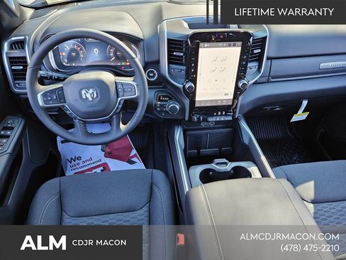 New 2026 RAM 1500 Big Horn AWD/4WD image 14