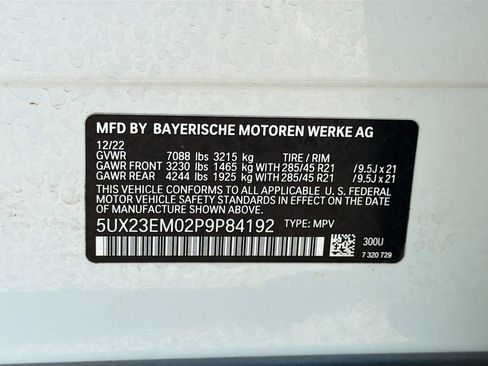 Used 2023 BMW X7 xDrive40i w/ Premium Package image 45