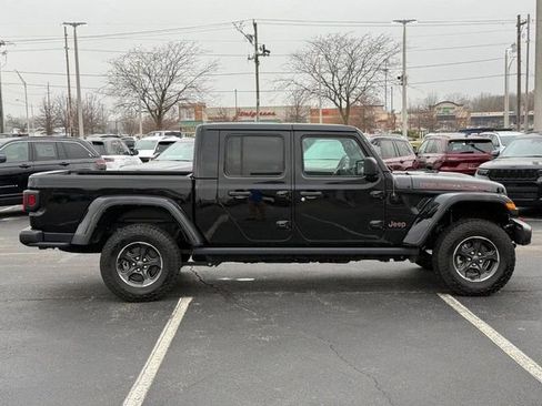 Certified 2023 Jeep Gladiator Rubicon w/ Cold Weather Group image 2