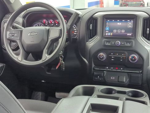 Used 2020 Chevrolet Silverado 1500 Custom Trail Boss w/ Custom Convenience Package AWD/4WD image 23