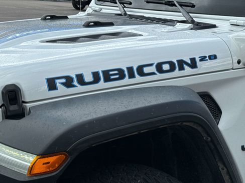 Used 2023 Jeep Wrangler Unlimited Rubicon 4xe image 6