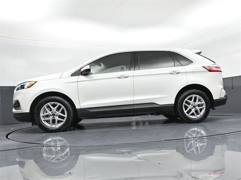Certified 2024 Ford Edge SEL w/ Convenience Package AWD/4WD image 31