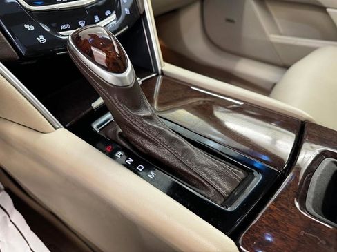 Used 2014 Cadillac XTS Premium AWD/4WD image 23