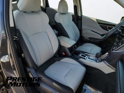 Used 2023 Subaru Forester AWD/4WD image 22