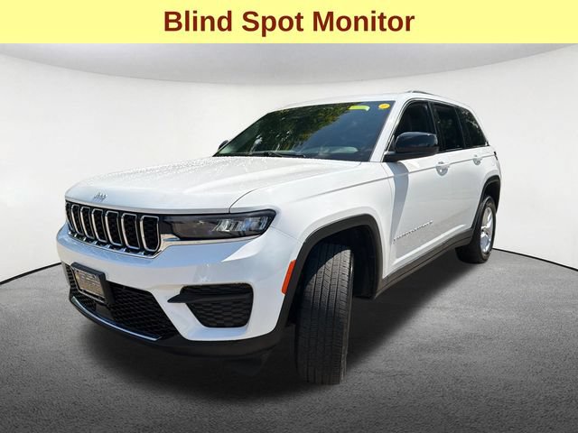 Used 2025 Jeep Grand Cherokee Laredo X w/ Luxury Tech Group I AWD/4WD image 5