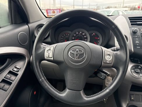 Used 2007 Toyota RAV4 Limited image 18