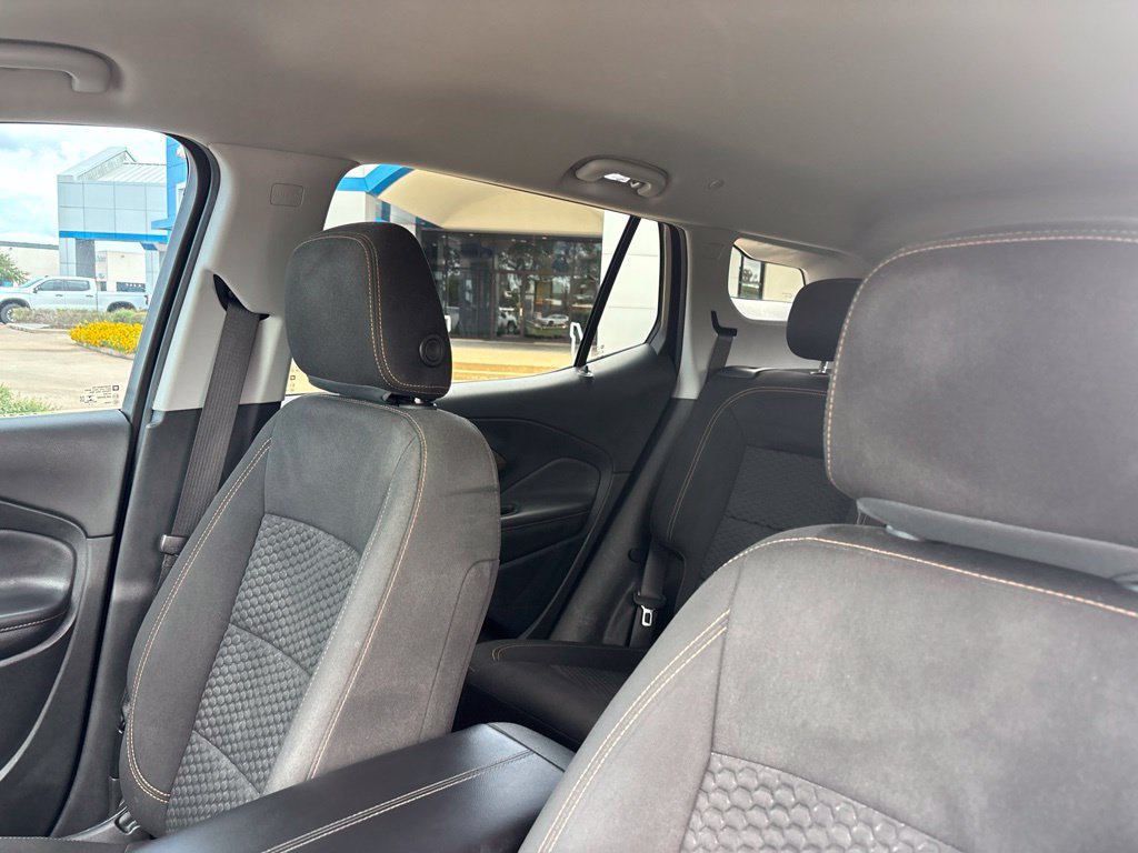 Used 2020 GMC Terrain SLE w/ Driver Convenience Package FWD image 12
