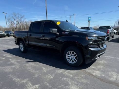 Used 2020 Chevrolet Silverado 1500 RST AWD/4WD image 2